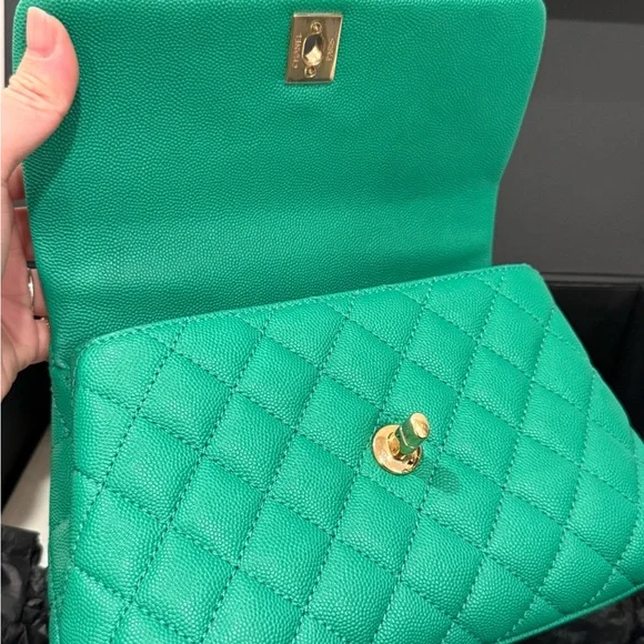 CHANEL Green Caviar Coco Top Handle Flap Bag Small GHW - Picture 13 of 15